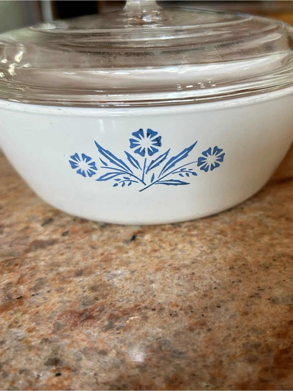 Corning Ware P-81B Cornflower Blue Menuette Pan 1PT w/Pyrex Lid P-81C No flaws.